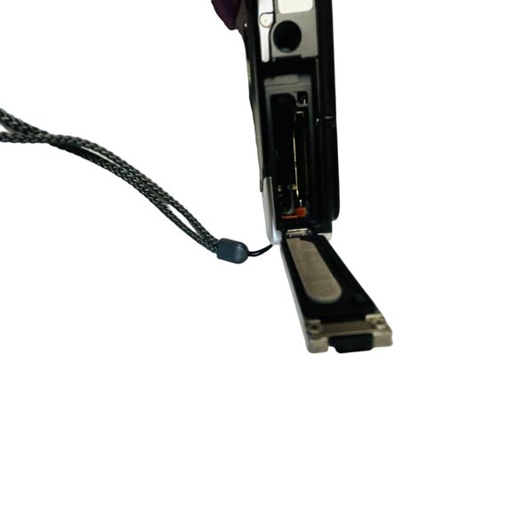 Olympus Stylus 850 SW Shock & Waterproof 8.0 Megapixel Camera - Picture 5 of 16